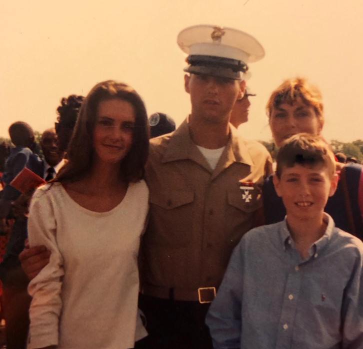 Liz Carey's old image with her brothers