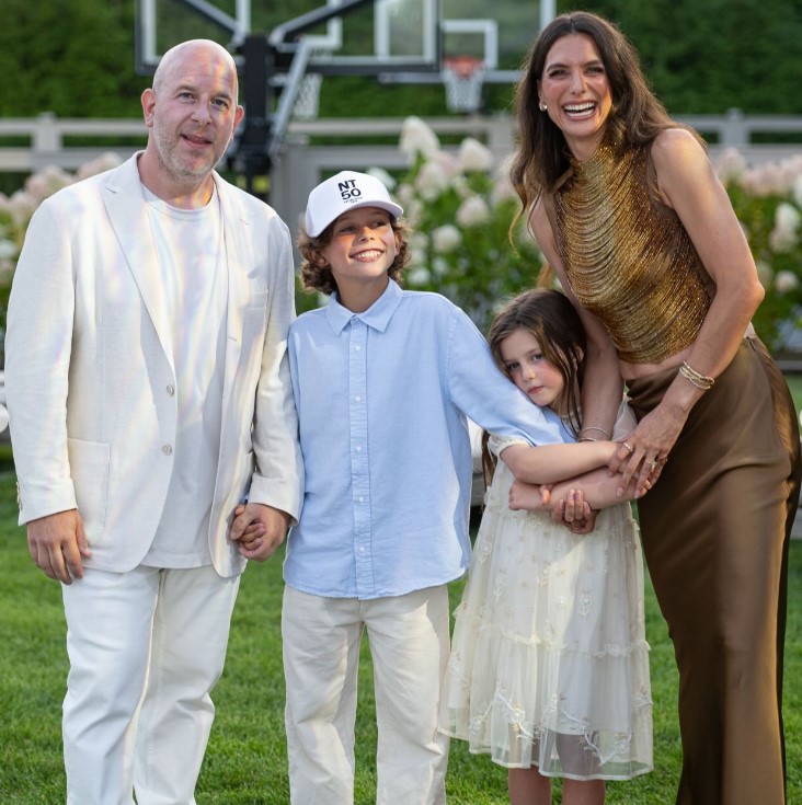 Melissa Wood-Tepperberg with her husband and kids