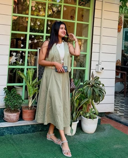 Sayoni Chakraborty height