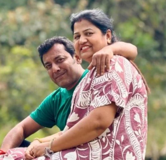 Sayoni Chakraborty's parents