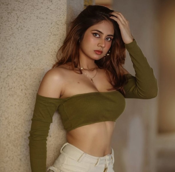 Srushti Bannatti age