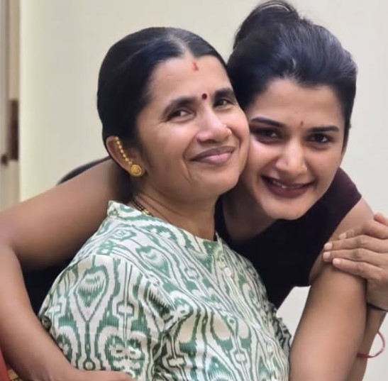 Divyashree Sullia with her mother