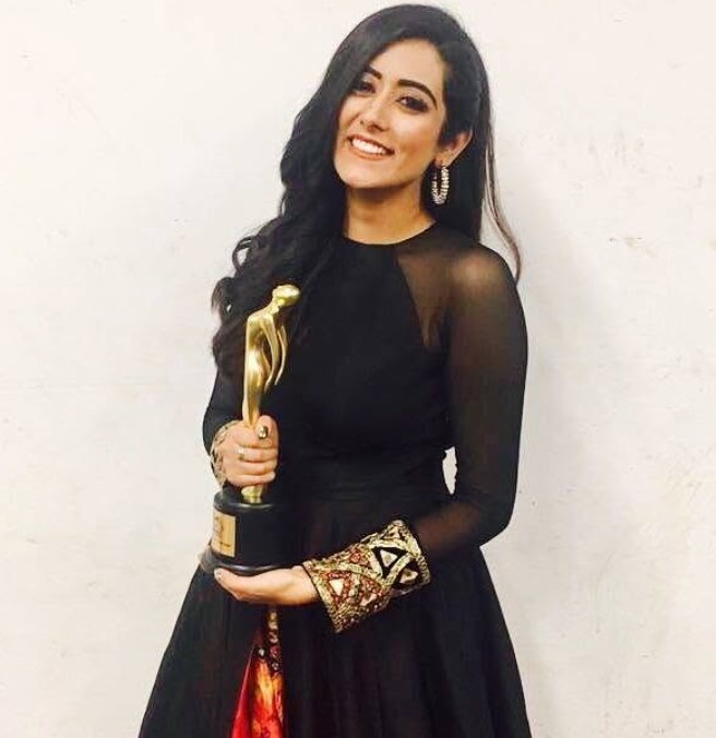 Jonita Gandhi won Radio Mirchi Award as Female Vocalist of the Year for Gilehriyaan
