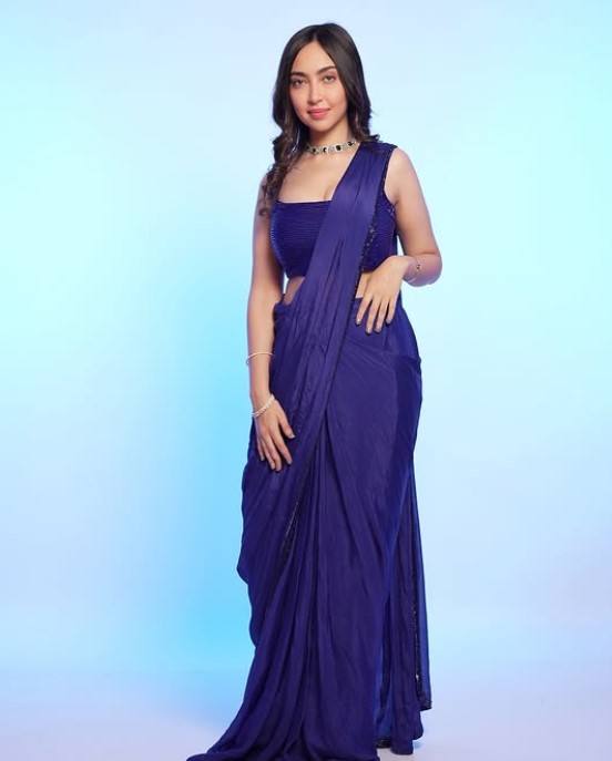 Kaashvi Hiranandani height
