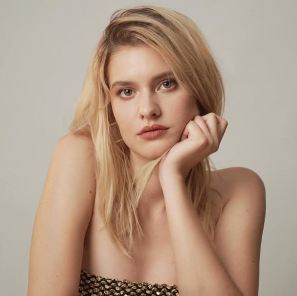 Liz Laz wiki