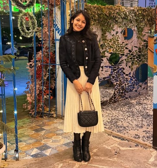 Priya Dhapa height