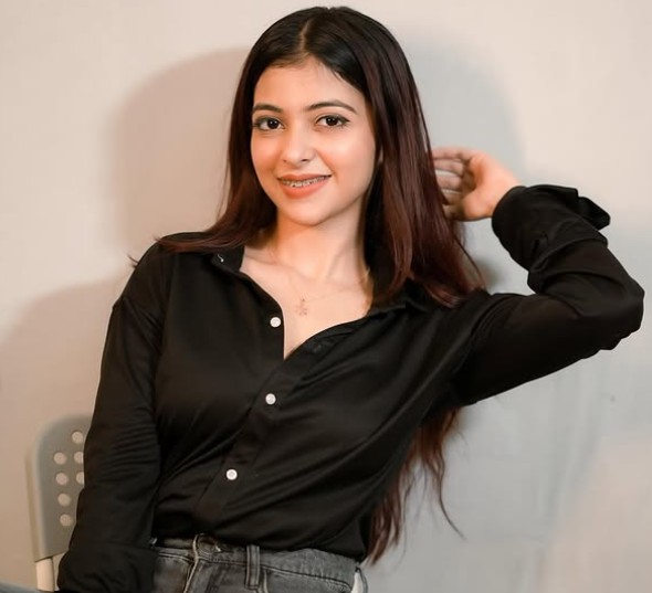 Riya Pandey career