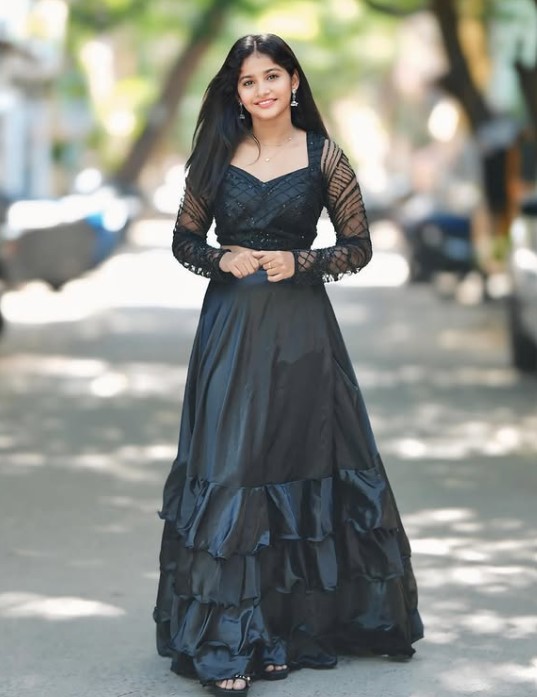 Sachana Namidass height