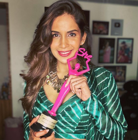 Samyuktha Shanmughanathan award