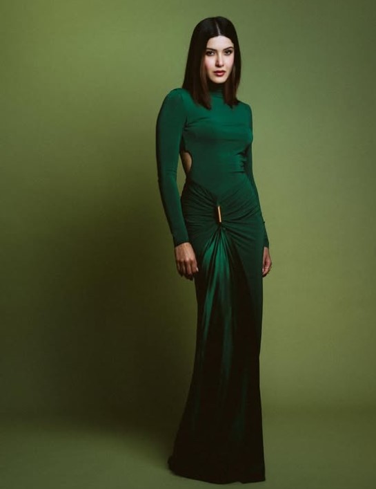 Shanaya Kapoor height