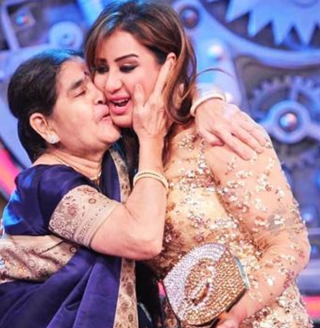 Shilpa Shinde with her mother