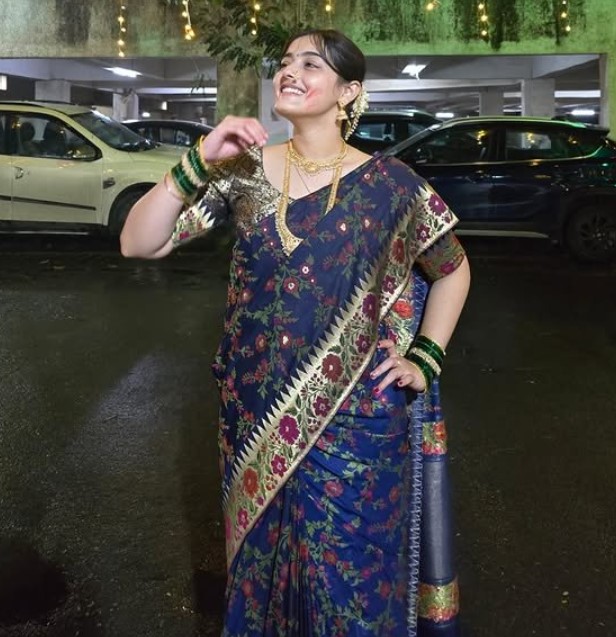 Shubhra Jha height
