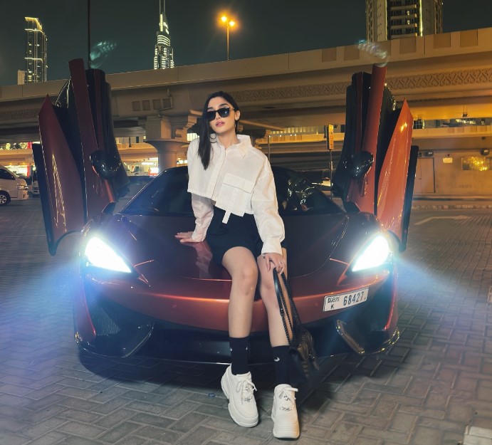 Swaalina net worth