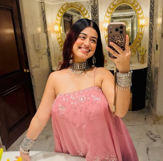 Tushikha Goswami height
