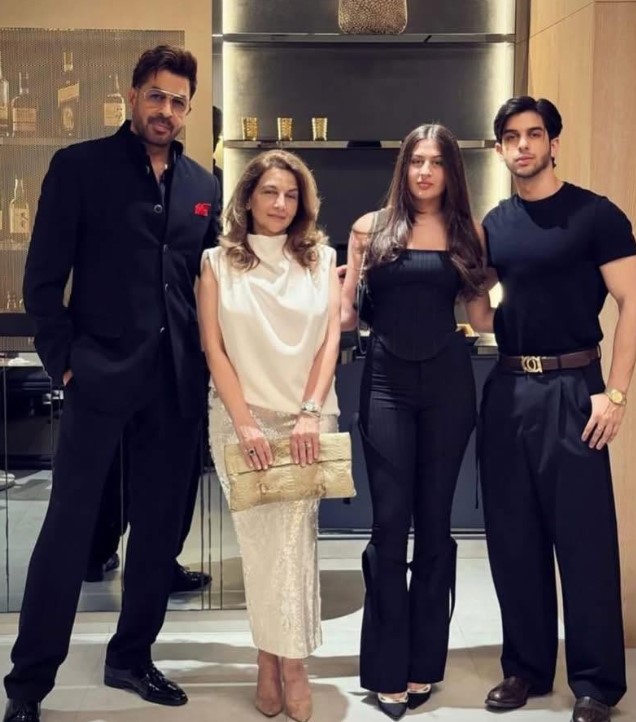 Vera Bedi with her parents and brother