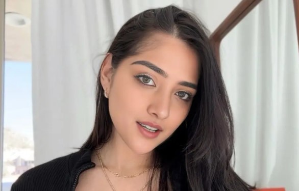 Aanya Advani