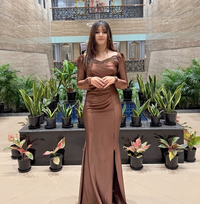 Harshita Shukla height
