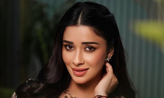 Nyra Banerjee