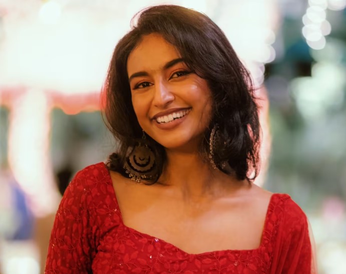 Rida Tharana bio
