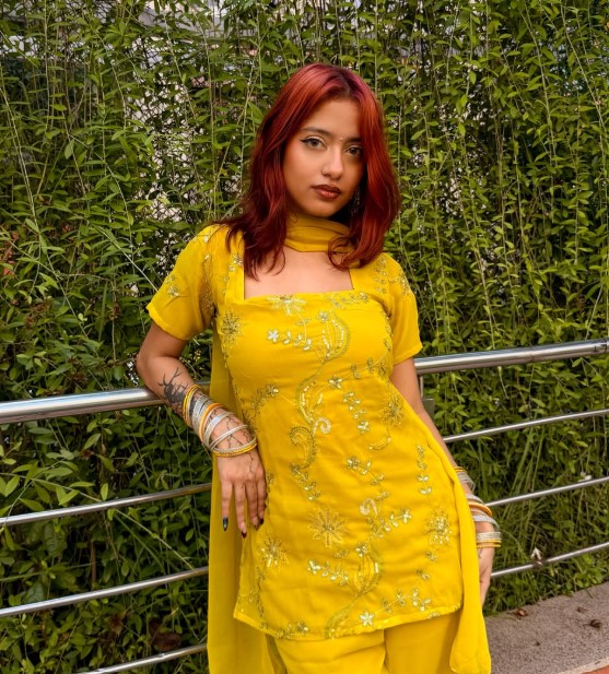 Ruru Thakur bio