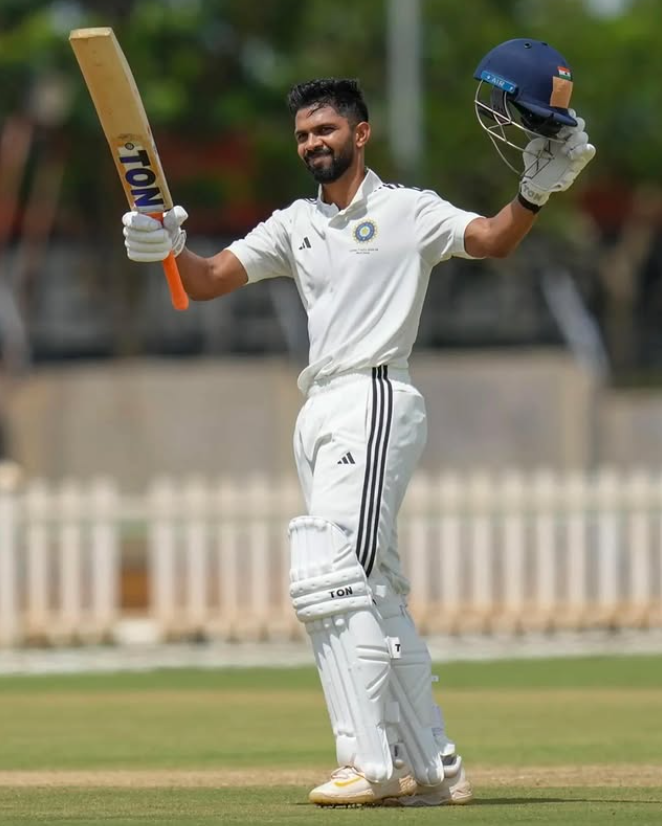 Ruturaj Gaikwad height