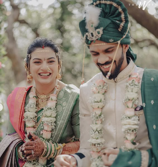 Ruturaj Gaikwad with his wife