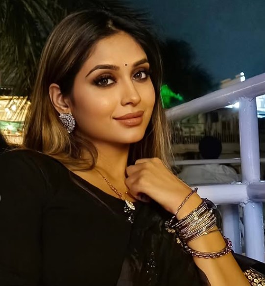 Sakshi Bhogal wiki
