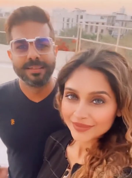 Sakshi Bhogal with her husband