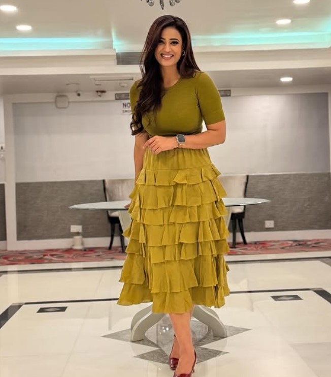 Shweta Tiwari height