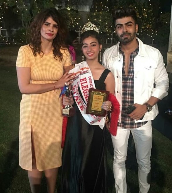 Simran Behl after winning the Prince & Princess World beauty pageant (2019)