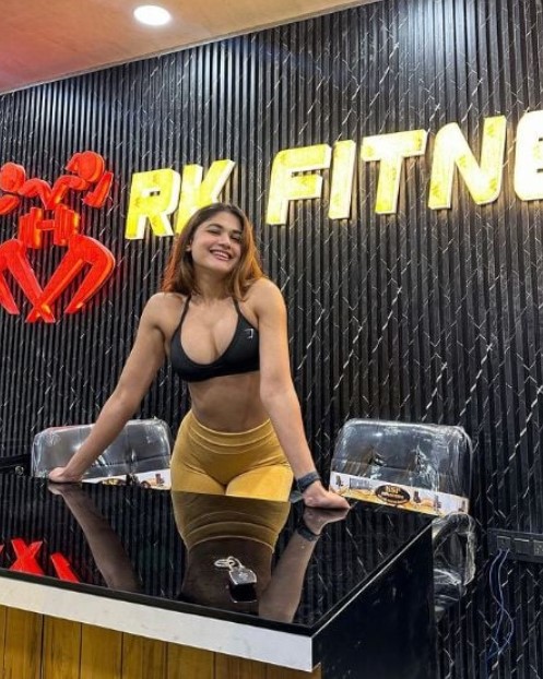Soniya Singh Khatri at RK Fitness