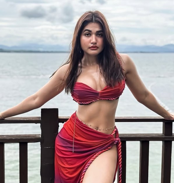 Soniya Singh Khatri bio