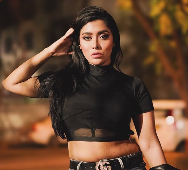 Thea Dsouza age