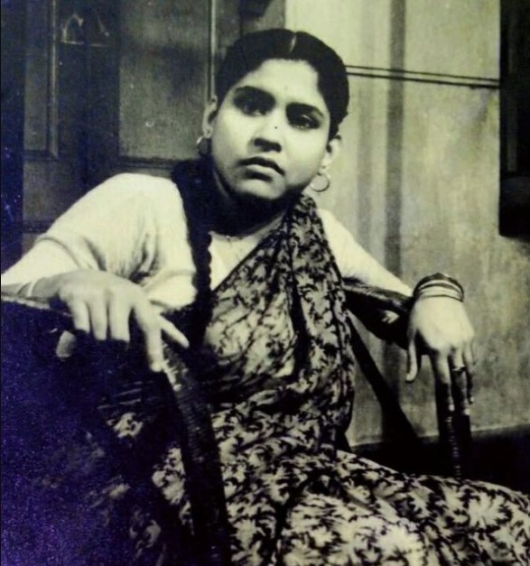 Kharaj Mukherjee's mother